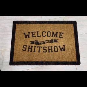 Meet your Posher, Allyson